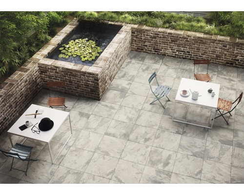 FLAIRSTONE Feinsteinzeug Terrassenplatte Schiefer Cool rektifizierte Kante 60 cm x 60 cm x 2 cm