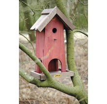 Vogelhaus aus Holz am Baum befestigt