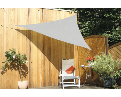 Floracord Dreiecksonnensegel 3,0 x 3,0 x 3,0m, HDPE 180 g/m² wind- und wasserdurchlässig, silbergrau