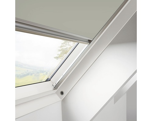 Dachfenster mit Rollo für Sonnenschutz