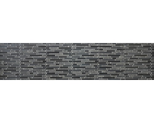 Mosaikfliese mit länglichen Steinen