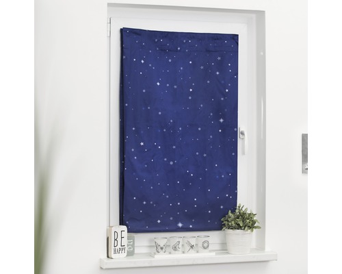 Fenster mit Verdunkelungsrollo mit Sternenmuster