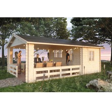 Holz Gartenhaus mit überdachter Terrasse und Beleuchtung im Garten