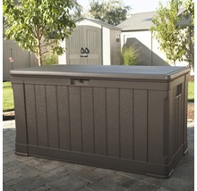 Gartenbox aus Kunststoff im Außenbereich