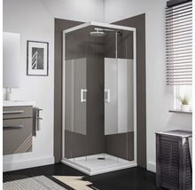 Eckdusche mit Duschtasse und Armaturen in Badezimmer