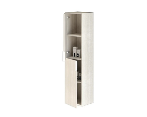 Offener, schmaler Badezimmerschrank mit Regalen