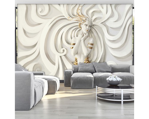 Wohnzimmer mit Vliestapete mit 3D-Effekt und Frauendarstellung