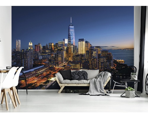 Wohnraum mit Fototapete von New York bei Nacht