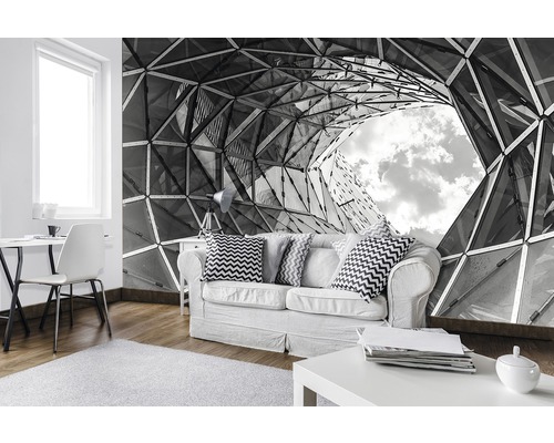 Wohnzimmer mit Fototapete eines Gebäudes