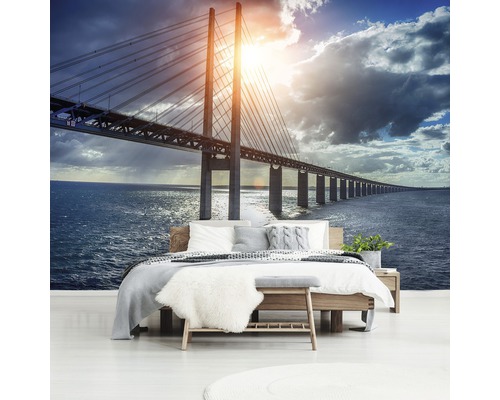 Fototapete mit Brückenmotiv in einem Schlafzimmer