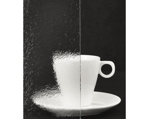 Ornamentglas mit spezieller Struktur und Tasse