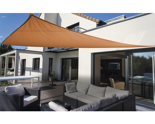 PeddyShield Dreiecksonnensegel 360x360x360 cm wasser- und windabweisenden PES 200 g/cm², terracotta