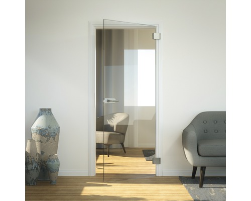 Szene mit Glastür, Sitzmöbeln und dekorativen Vasen für ein modernes Wohnambiente.