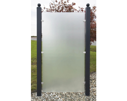 Blickschutzwand mit Rahmen und Milchglaseinsatz