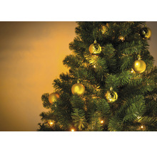 Geschmückter Weihnachtsbaum mit Kugeln und Lichtern