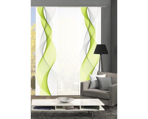 Wohnzimmer mit Schiebegardinen mit Wellenmuster