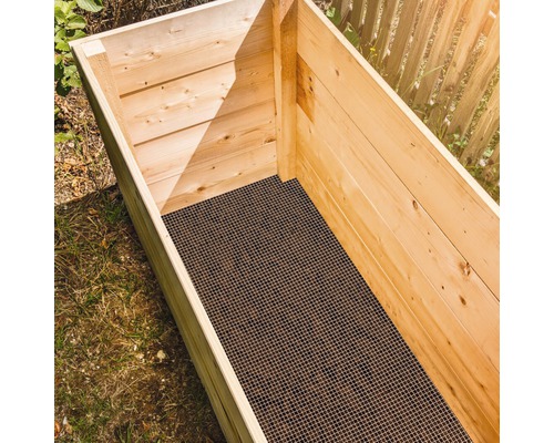 Hochbeet aus Holz mit Drahtgittereinsatz