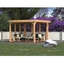 Holzpavillon mit Sitzgruppe im Garten