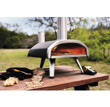 Pizzaofen Ooni Fyra 12 Holzpellets Karbonstahl silberschwarz tragbar optimale Wärmespeicherung