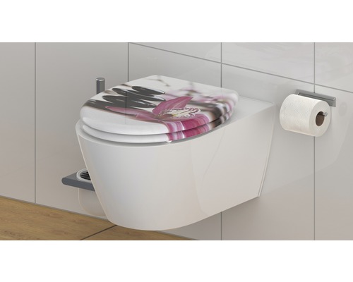 Wand-WC mit WC-Sitz mit Steinen und Orchideen-Motiv