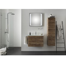 Badezimmer mit Dusche, Waschtisch, Spiegelschrank und Hochschrank im modernen Design