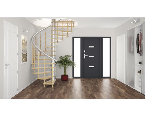 Heller Eingangsbereich mit Wendeltreppe aus Holz und Metall, Haustür und Garderobe