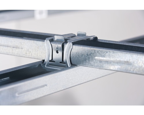 Detailaufnahme eines Metallprofil-Kreuzverbinder für Trockenbau
