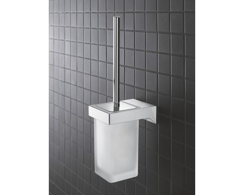 Wandmontierte WC-Garnitur mit Behälter aus satiniertem Glas und Bürste aus Stahl