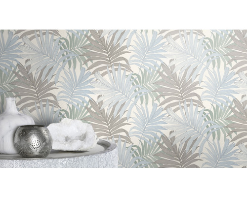 Tapete mit Palmenblattmuster und dekorativen Elementen