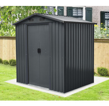 Metall Gerätehaus im Garten