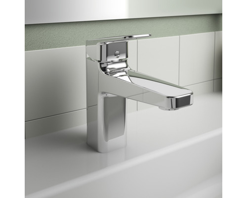 Einhebelmischer aus verchromtem Metall für das Badezimmer