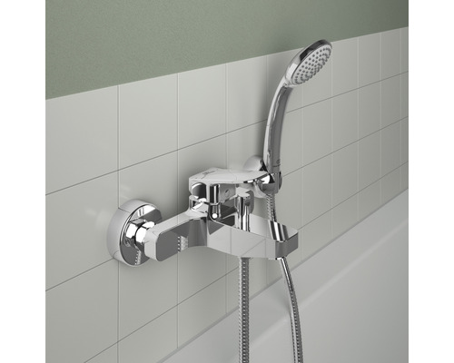 Wannenfüllarmatur mit Handbrause für die Wandmontage