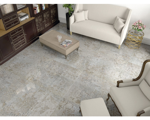 Szene mit Möbeln auf einem Boden aus Fliesen