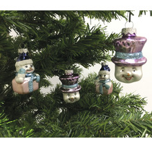 Dekorierter Weihnachtsbaum mit Schneemann-Weihnachtsbaumschmuck