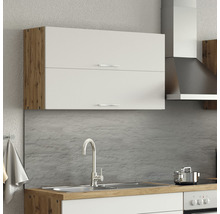 Hängeschrank im Küchenbereich mit Spüle und Dunstabzugshaube