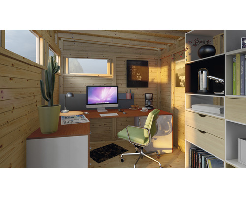 Helles Arbeitszimmer mit Holzvertäfelung, Schreibtisch, Bürostuhl und Regal