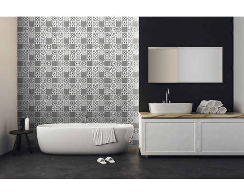 Selbstklebende Wandfliesen Wall Tiles Oriental 30,5x30,5cm 6 St. Badezimmer mit Badewanne, Waschbecken und Wandfliesen mit Muster