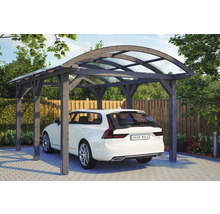 Carport aus Holz mit transparentem Dach und darunter geparktem Auto