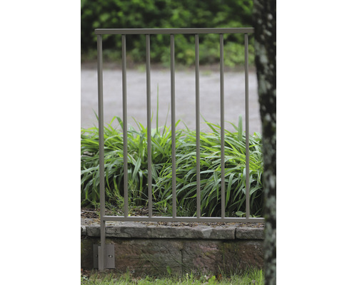 Metallzaun zur Gartenbegrenzung