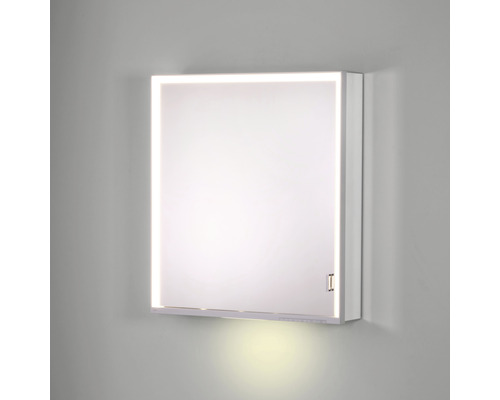 Beleuchteter Spiegelschrank für das Badezimmer