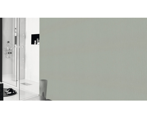 Modernes Badezimmer mit ebenerdiger Dusche und grauer Wand