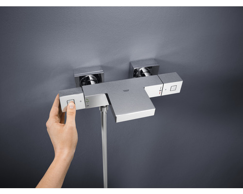 Aufputz-Thermostatarmatur mit Handbedienung und Wasserlauf