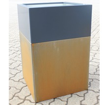 Pflanzkübel aus Metall mit rechteckiger Form