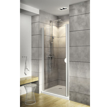 Badezimmer mit Duschkabine mit Duschkopf und Armatur
