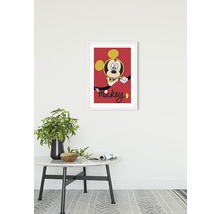 Gerahmtes Mickey Mouse Wandbild über einem Tisch