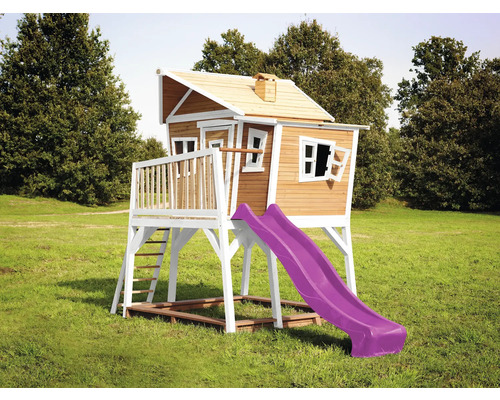 Spielhaus mit Rutsche für den Garten