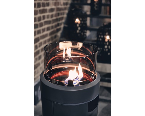 Ethanolkamin mit Glaszylinder und Flamme