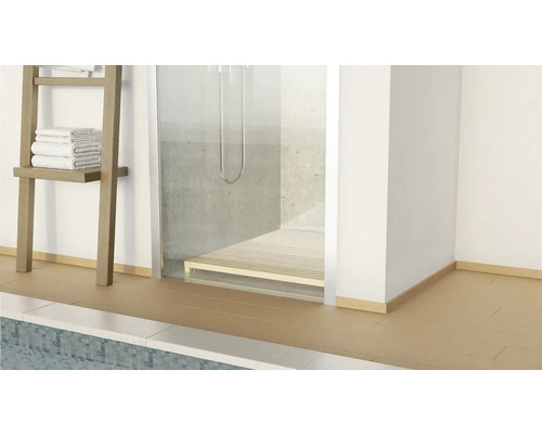 Badezimmer mit Dusche, Handtuchleiter und Fliesenboden