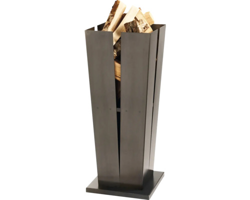 Brennholzregal aus Stahl mit Holzscheiten