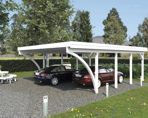 Weißer Carport mit zwei Autos im Garten.